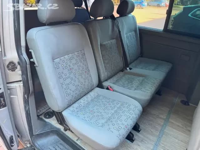 2009 Volkswagen CARAVELLE - 17