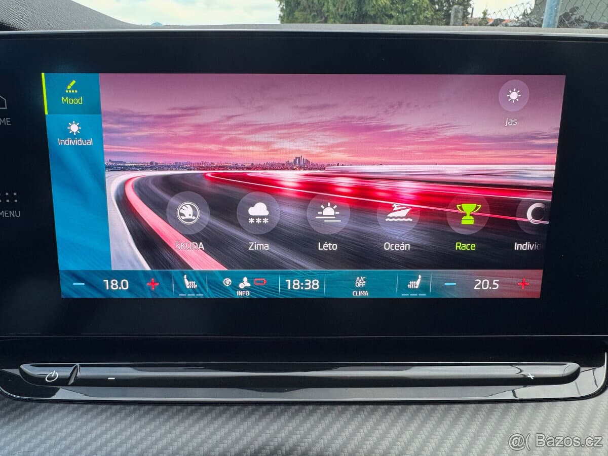 2022 Škoda OCTAVIA - 17