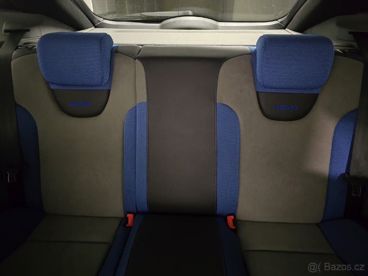 2011 Ford FOCUS - 17