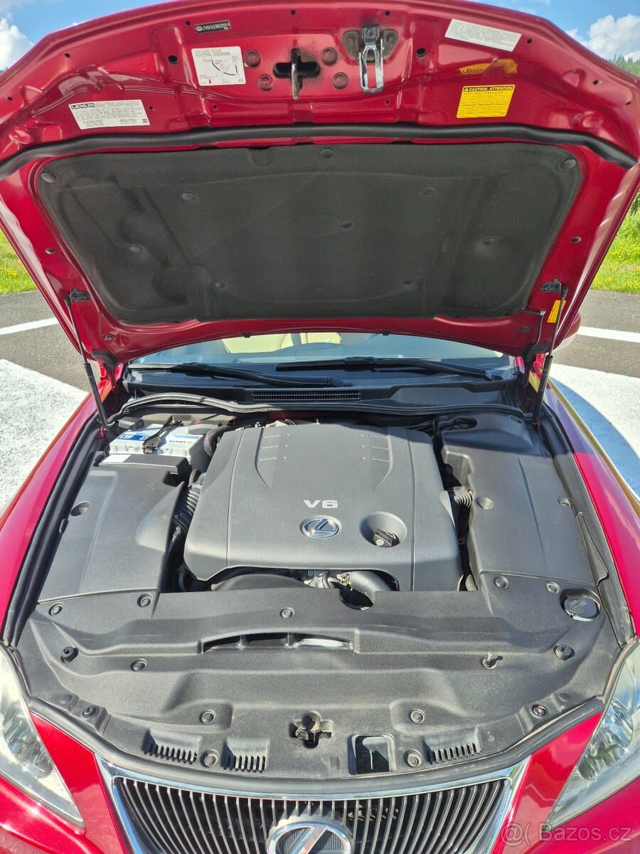 2008 Lexus IS - 17