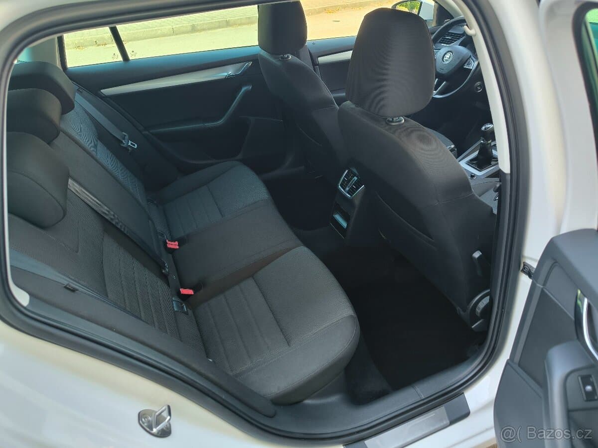 2014 Škoda OCTAVIA - 17