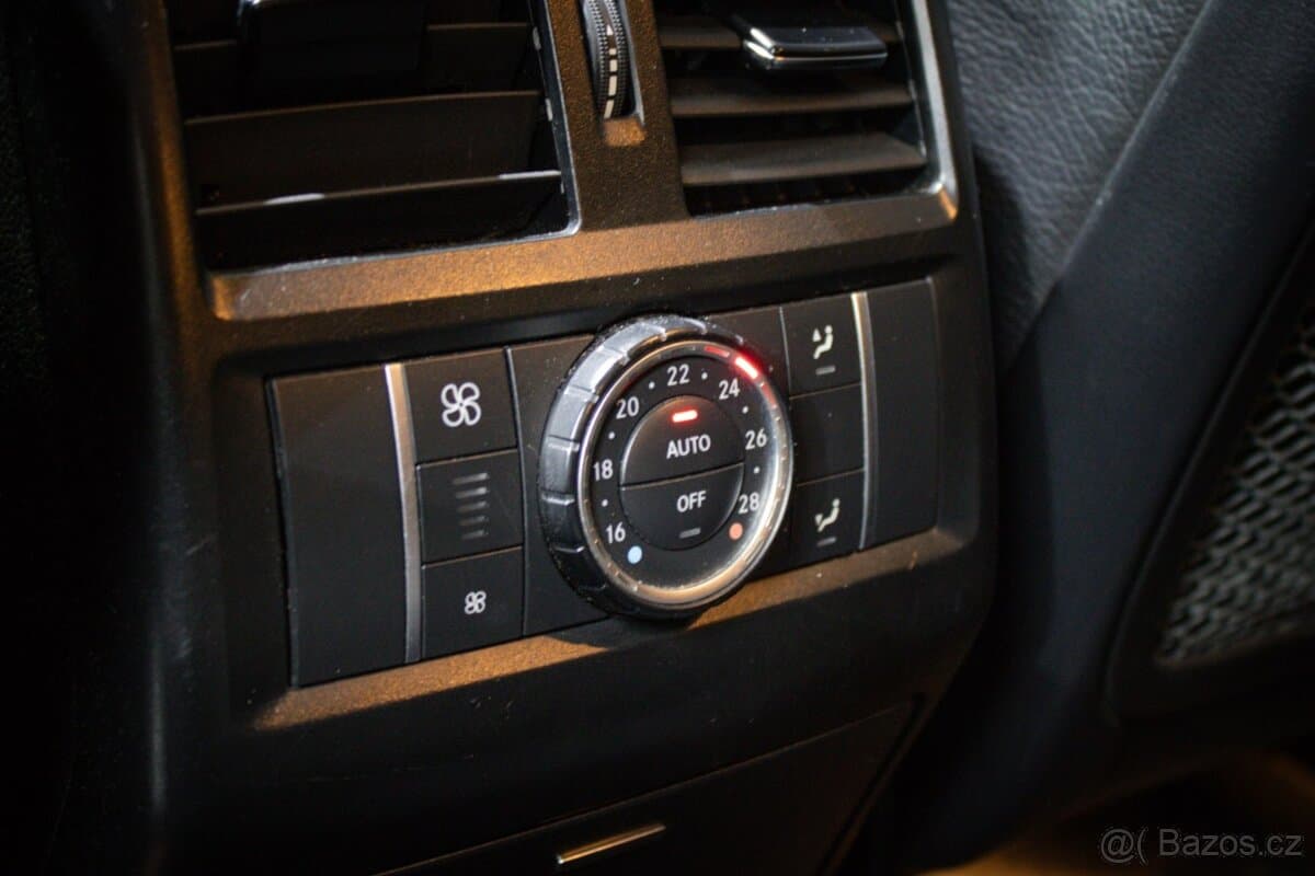 2013 Mercedes-Benz GL - 17
