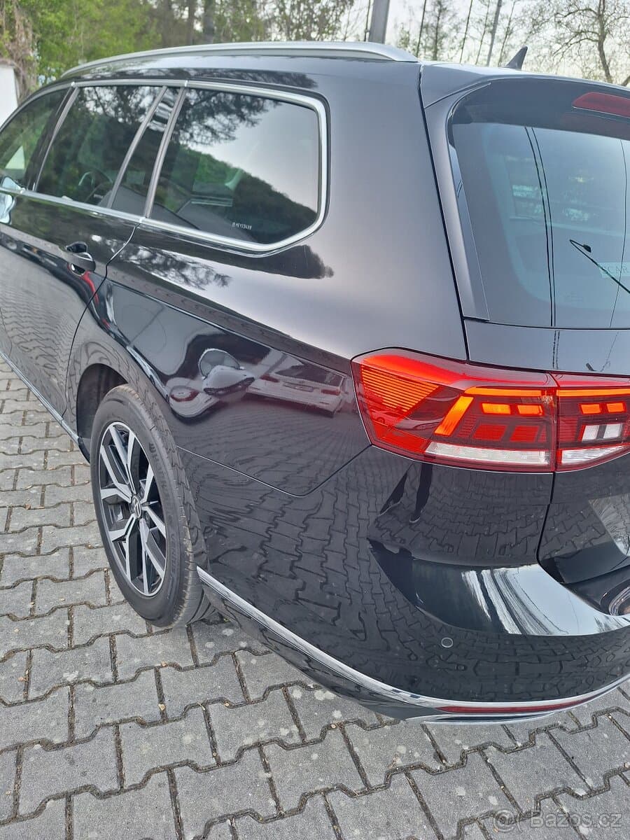 2021 Volkswagen PASSAT - 17