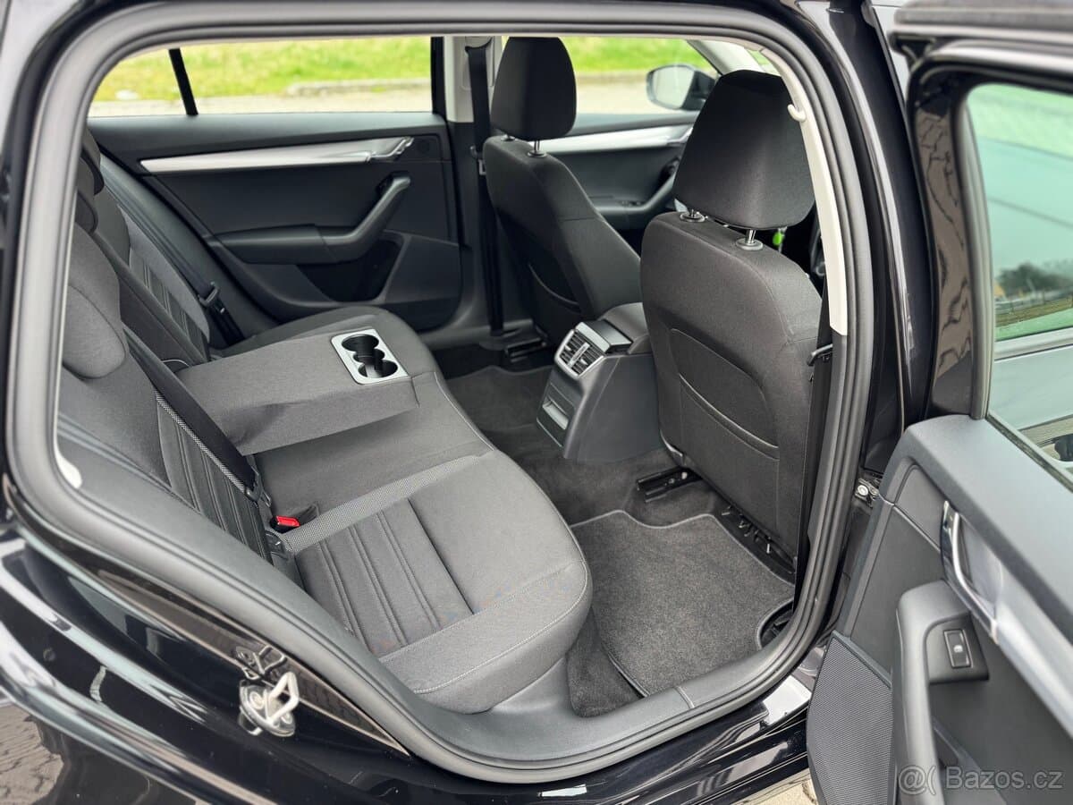 2018 Škoda OCTAVIA - 17