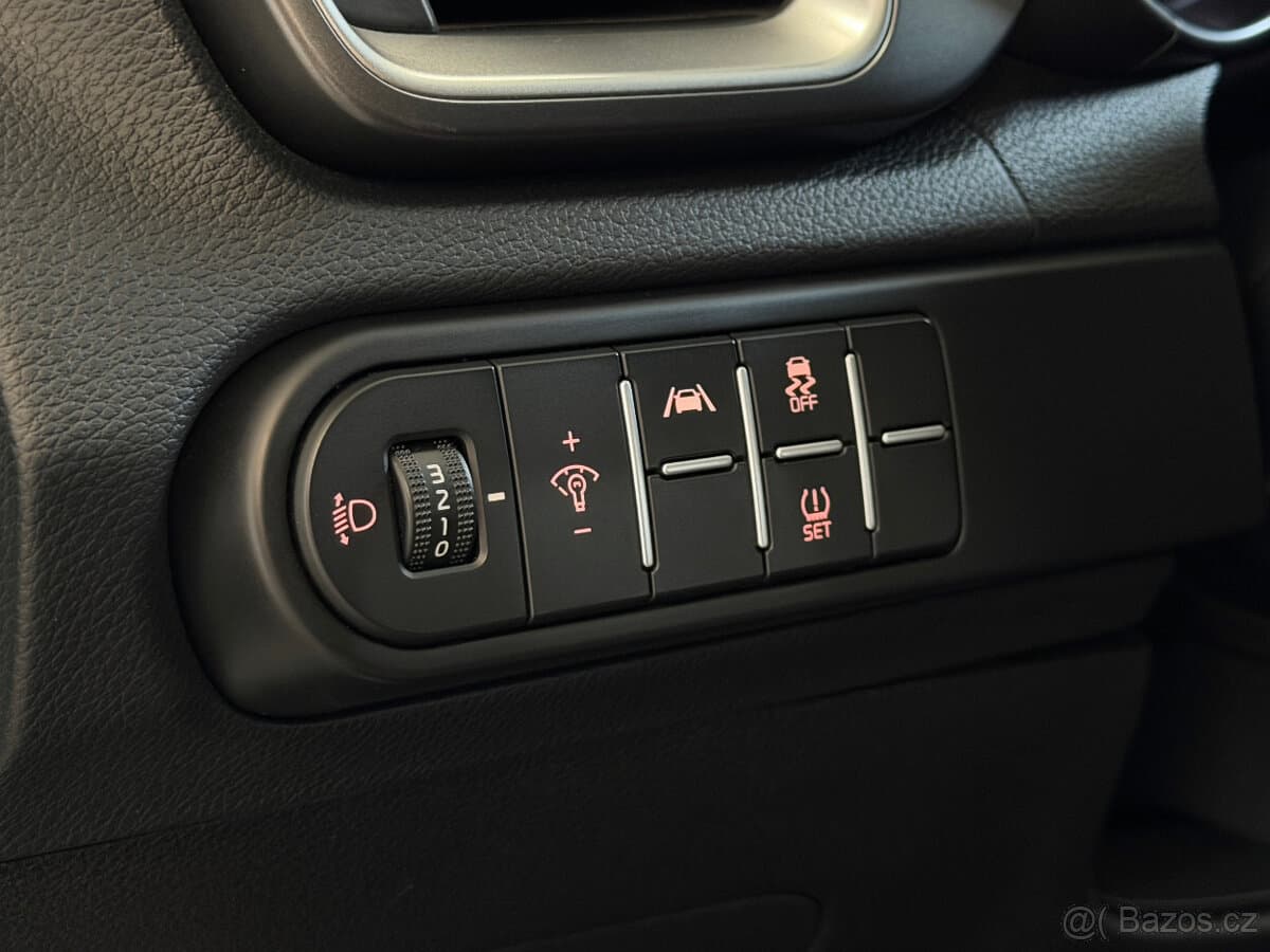 2023 Kia CEE'D - 17