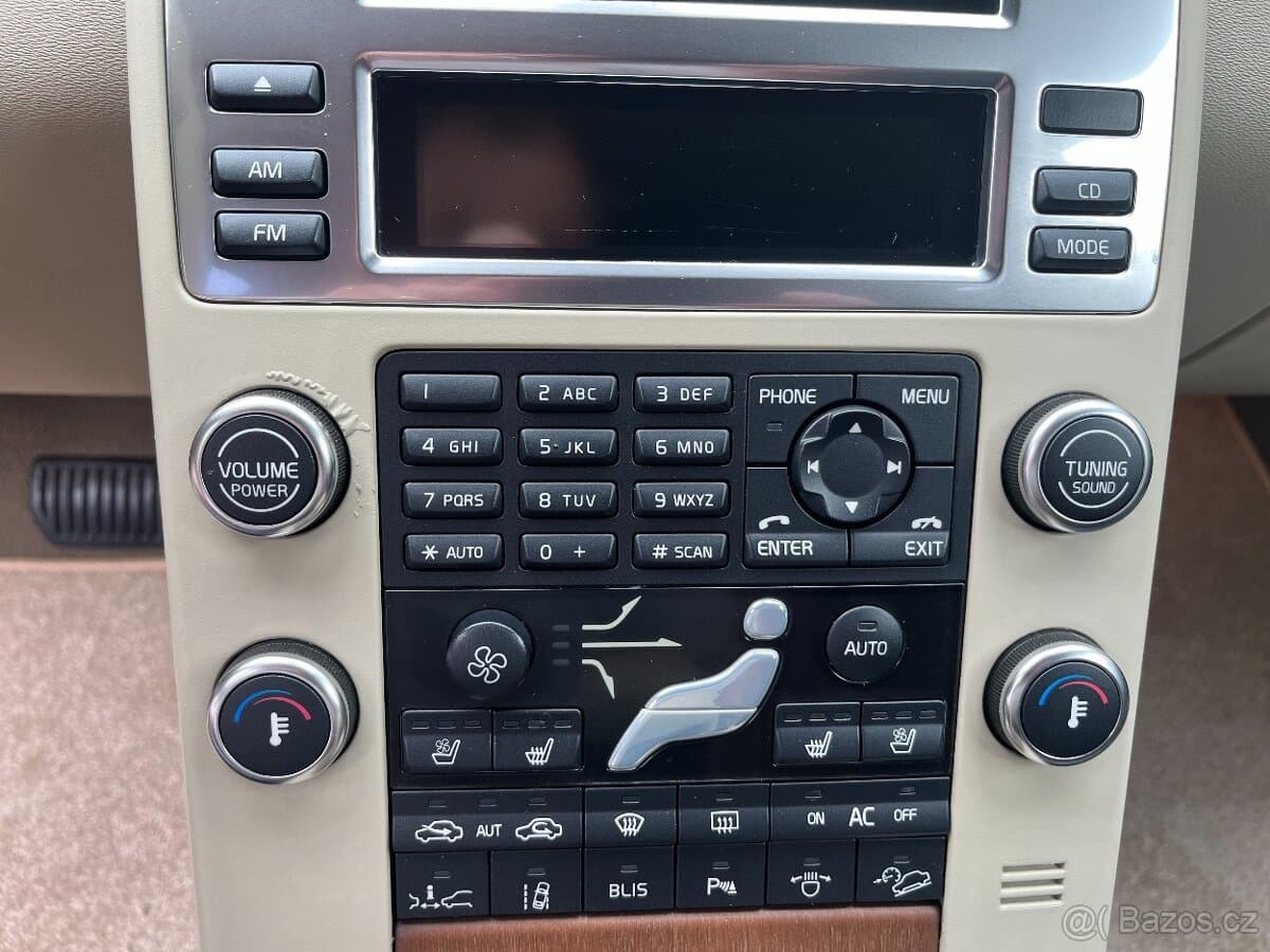 2009 Volvo XC70 - 17