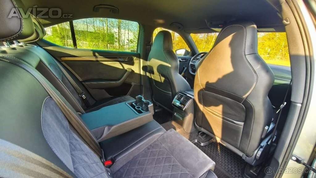 2020 Škoda SUPERB - 17