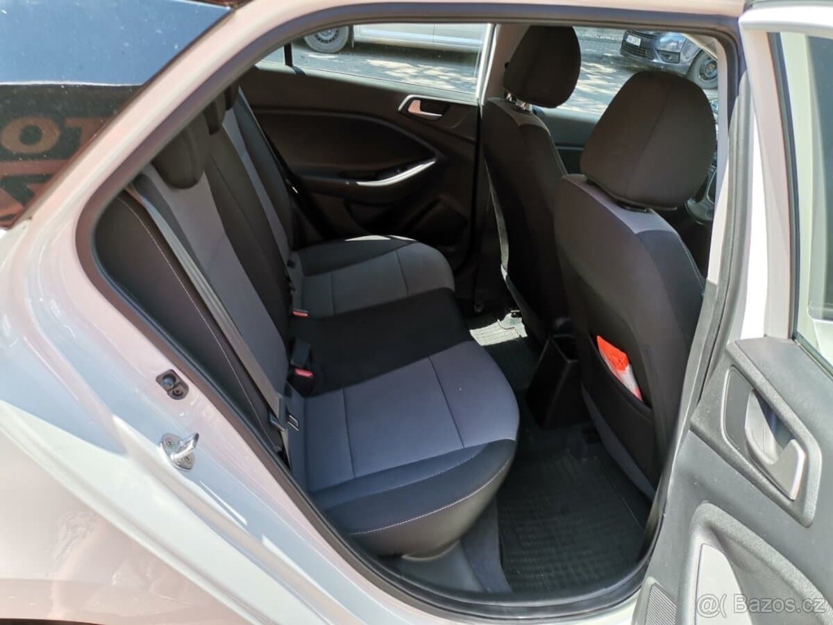 2019 Hyundai i20 - 17