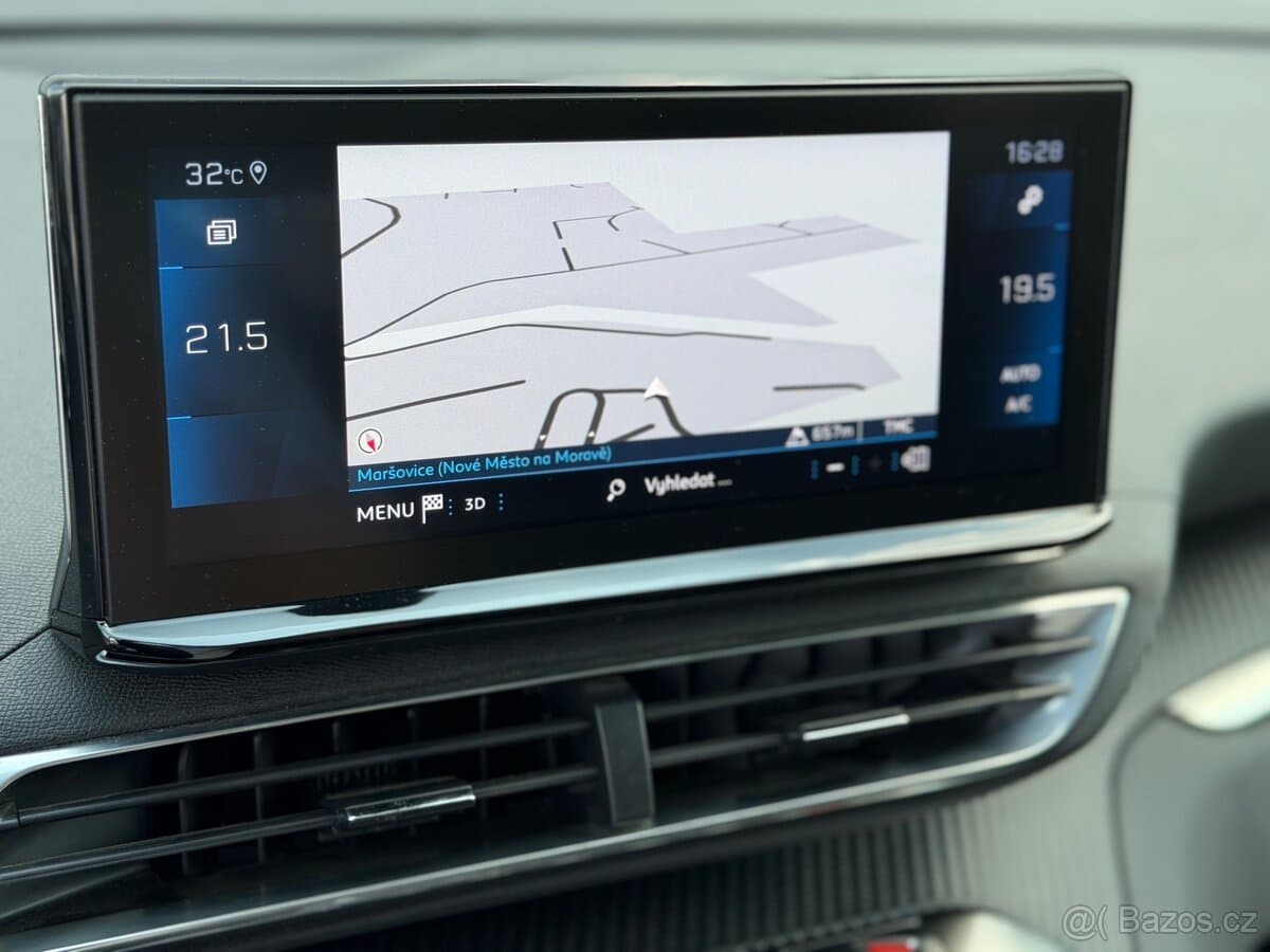 2021 Peugeot 5008 - 17