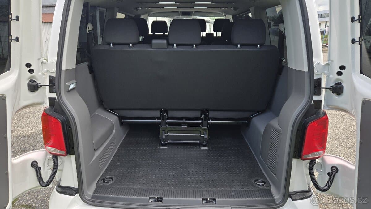 2021 Volkswagen CARAVELLE - 17