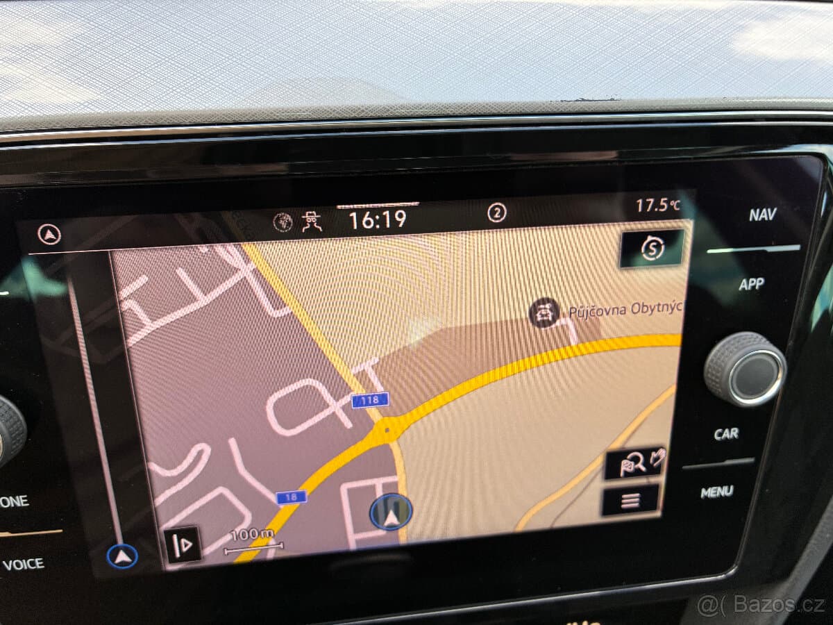 2023 Volkswagen PASSAT - 17
