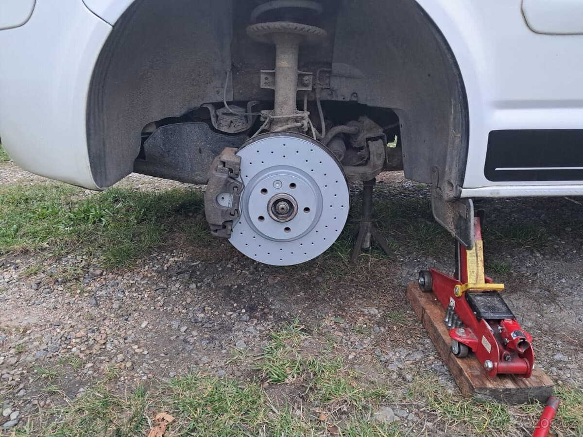 2006 Volkswagen MULTIVAN - 17