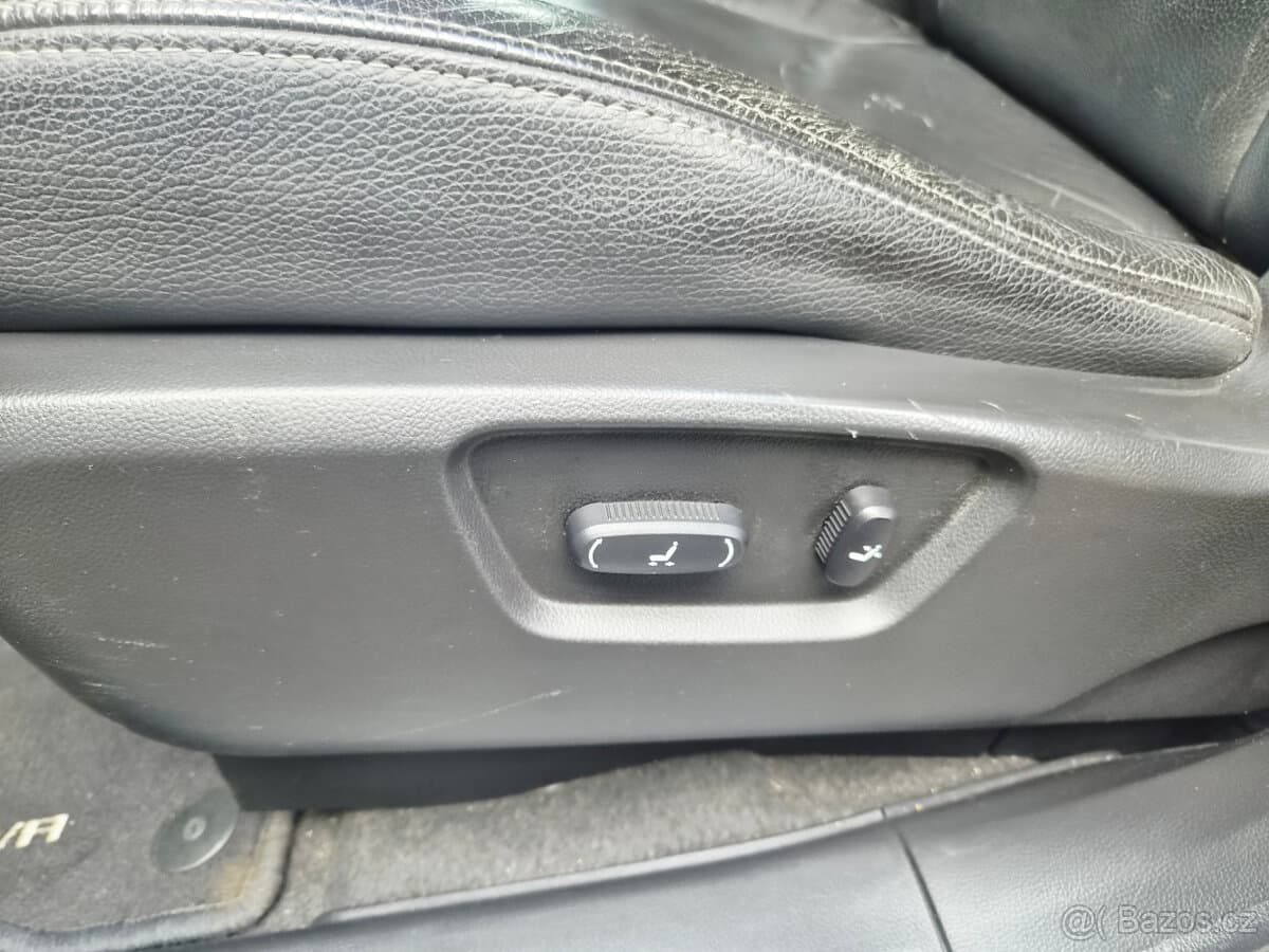 2011 Chevrolet CAPTIVA - 17
