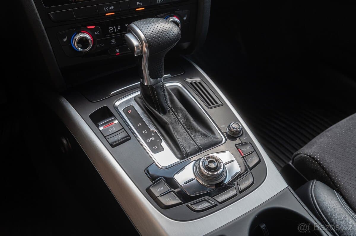 2015 Audi A4 - 17