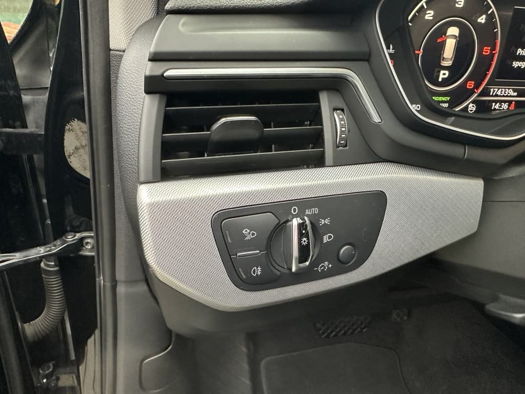 2016 Audi A4 - 17