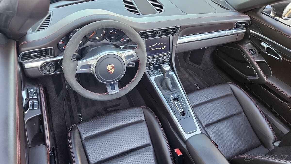 2013 Porsche 911 - 17