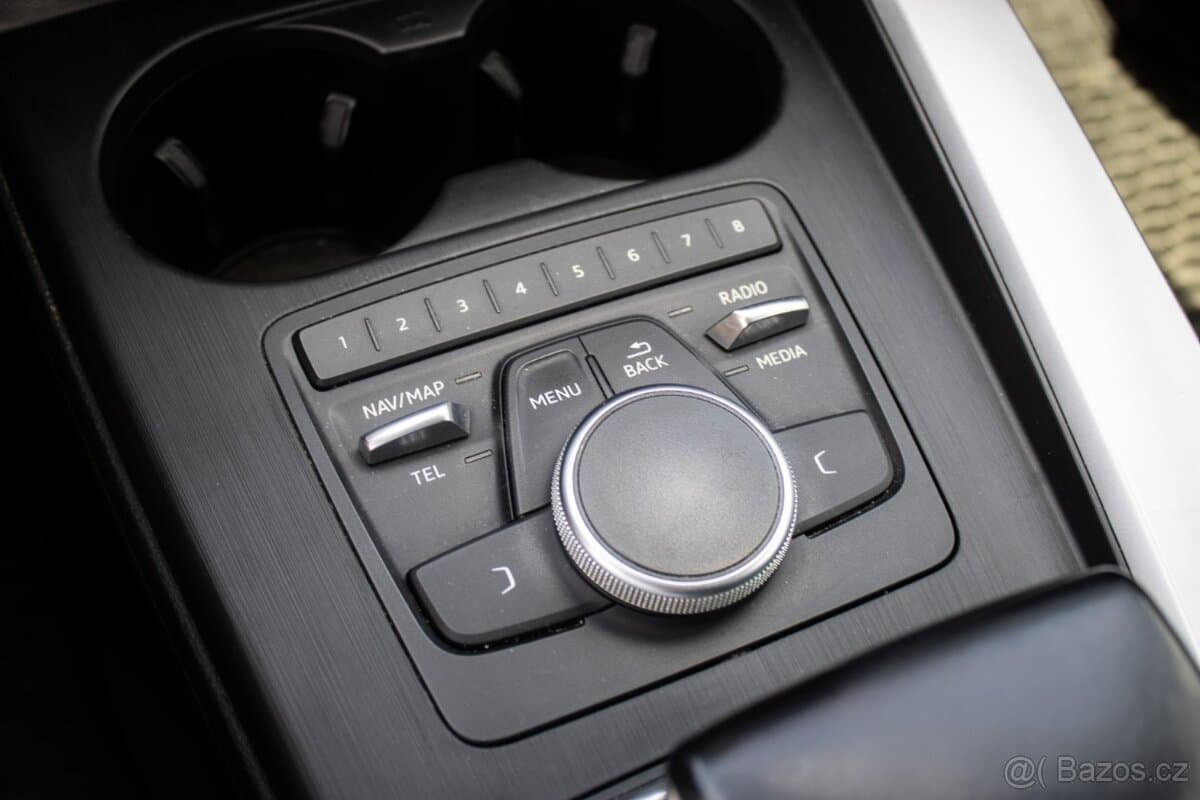 2016 Audi A4 - 17