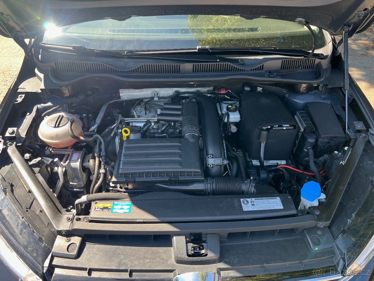 2017 Volkswagen GOLF - 17