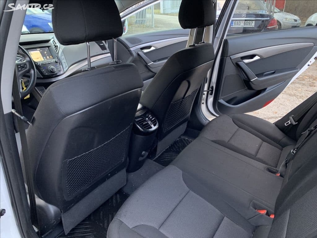 2017 Hyundai i40 - 17