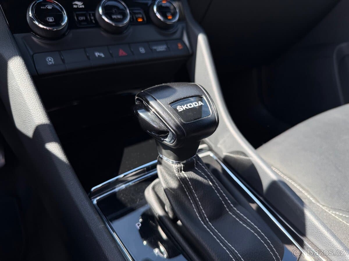 2022 Škoda KAROQ - 17