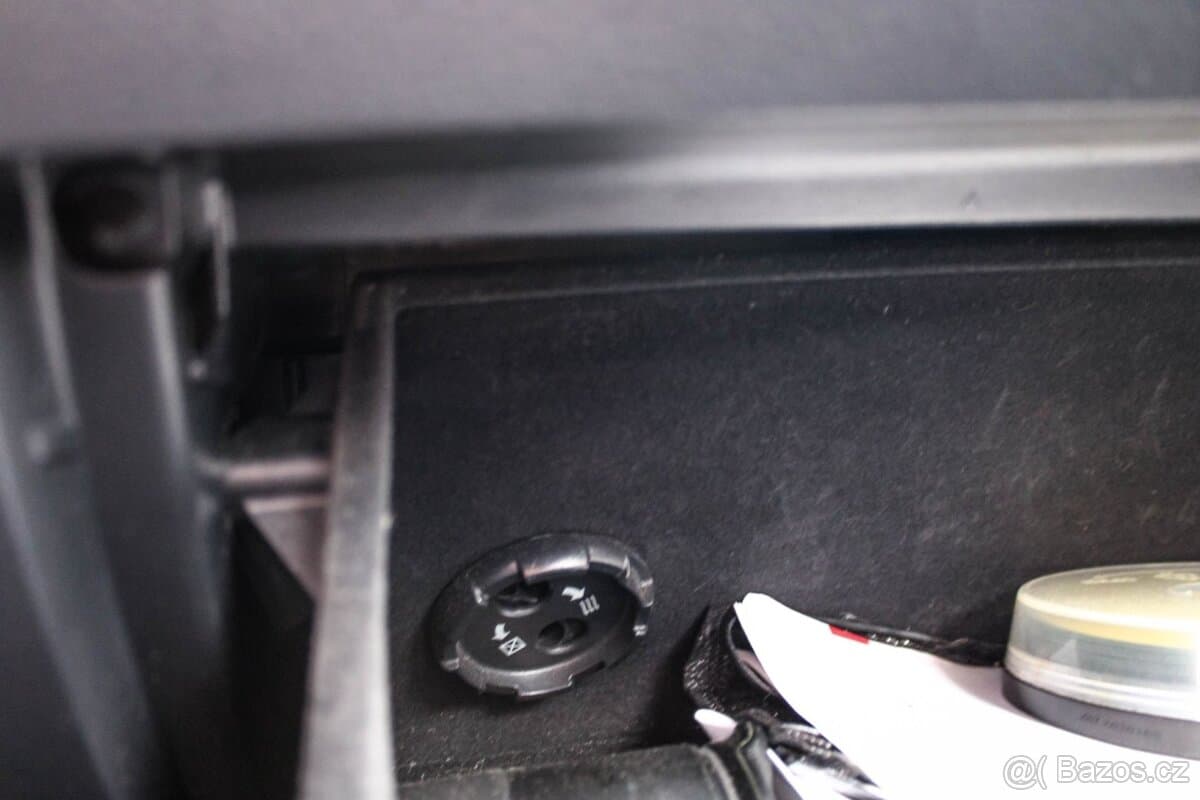 2010 Toyota RAV4 - 17