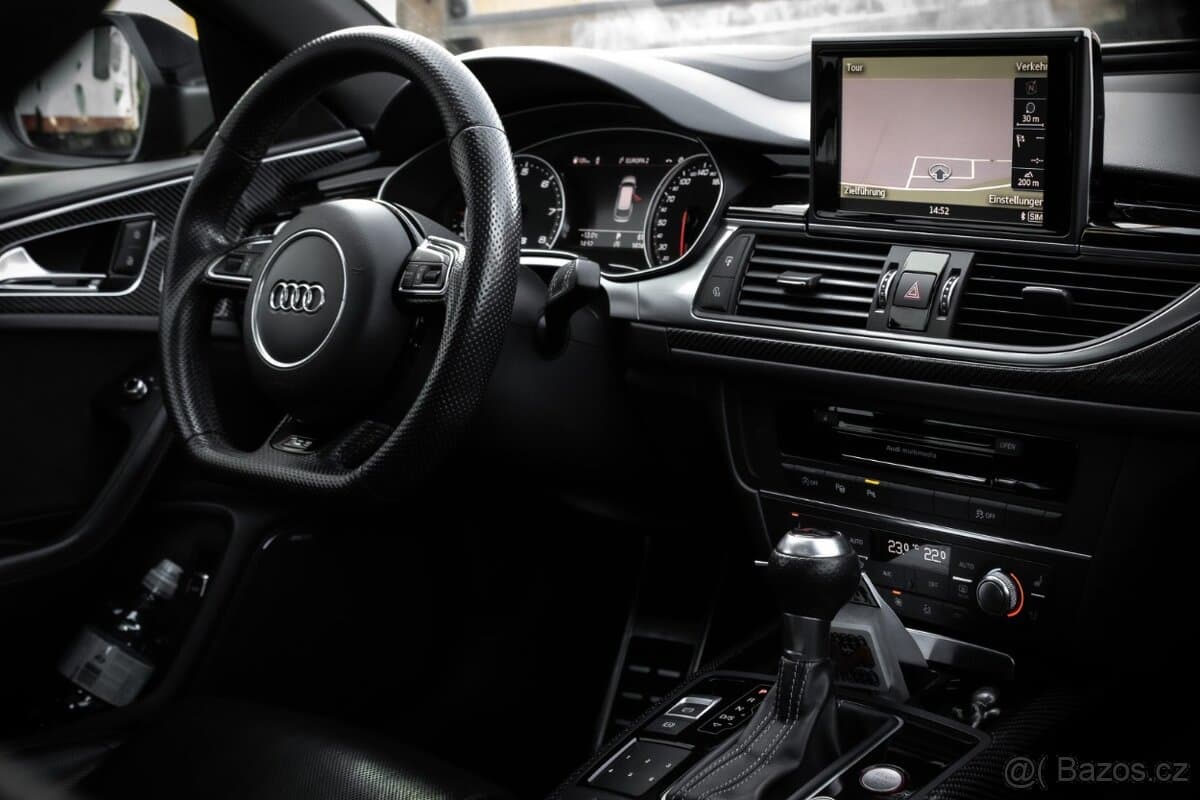 2016 Audi RS6 - 17