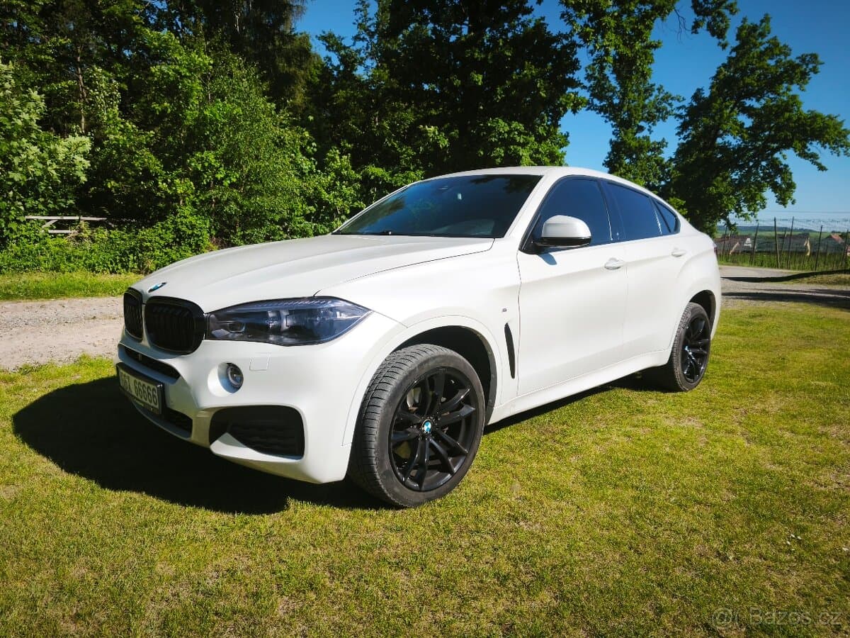 2015 BMW X6 - 17