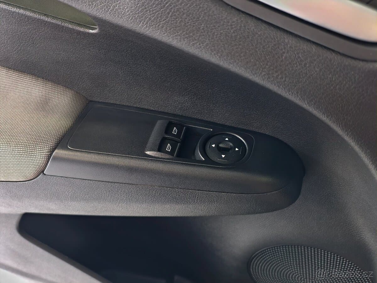 2022 Ford TOURNEO - 17