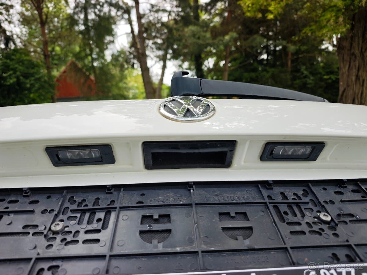 2013 Volkswagen GOLF - 17