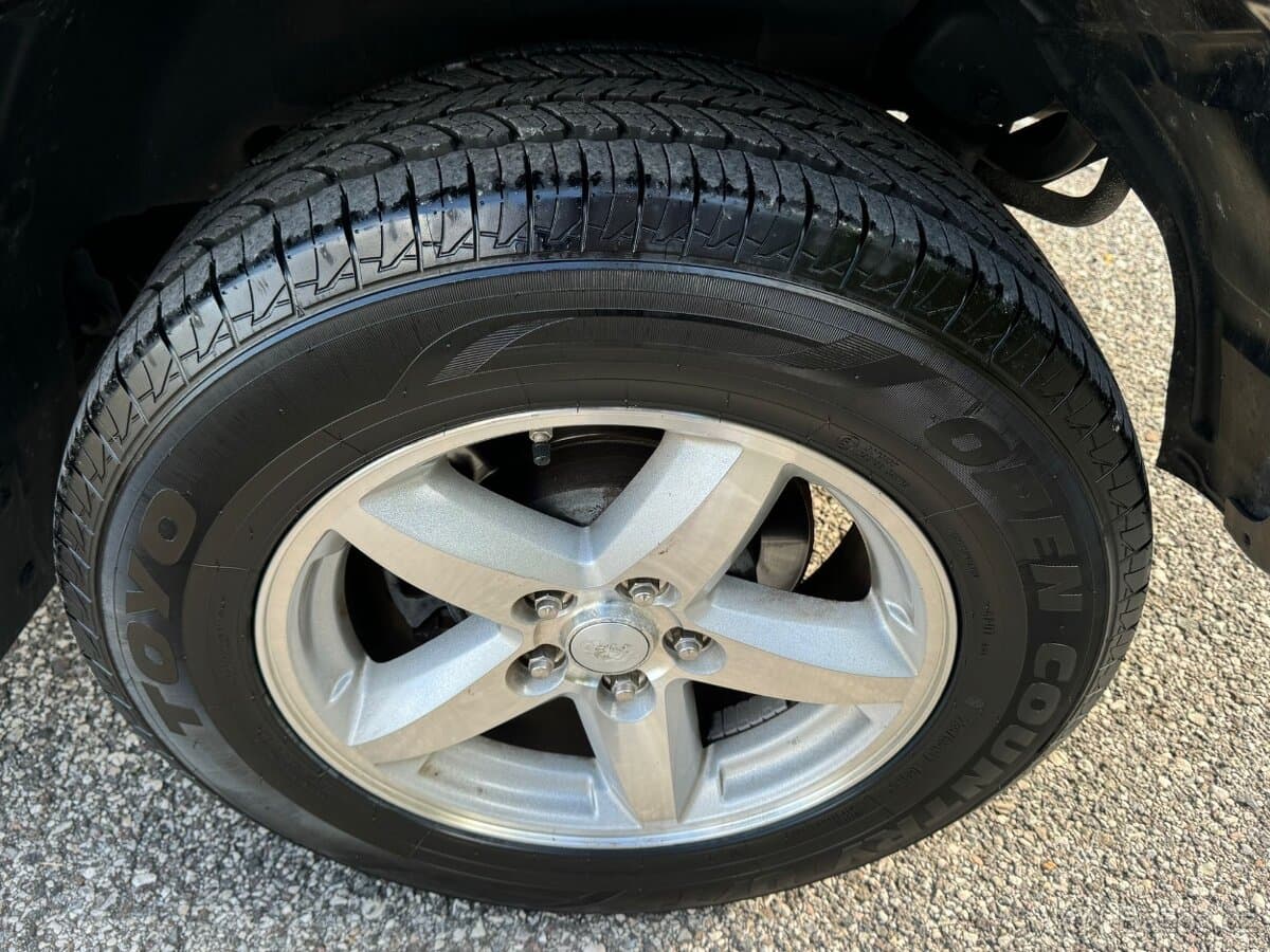 2009 Jeep CHEROKEE - 17