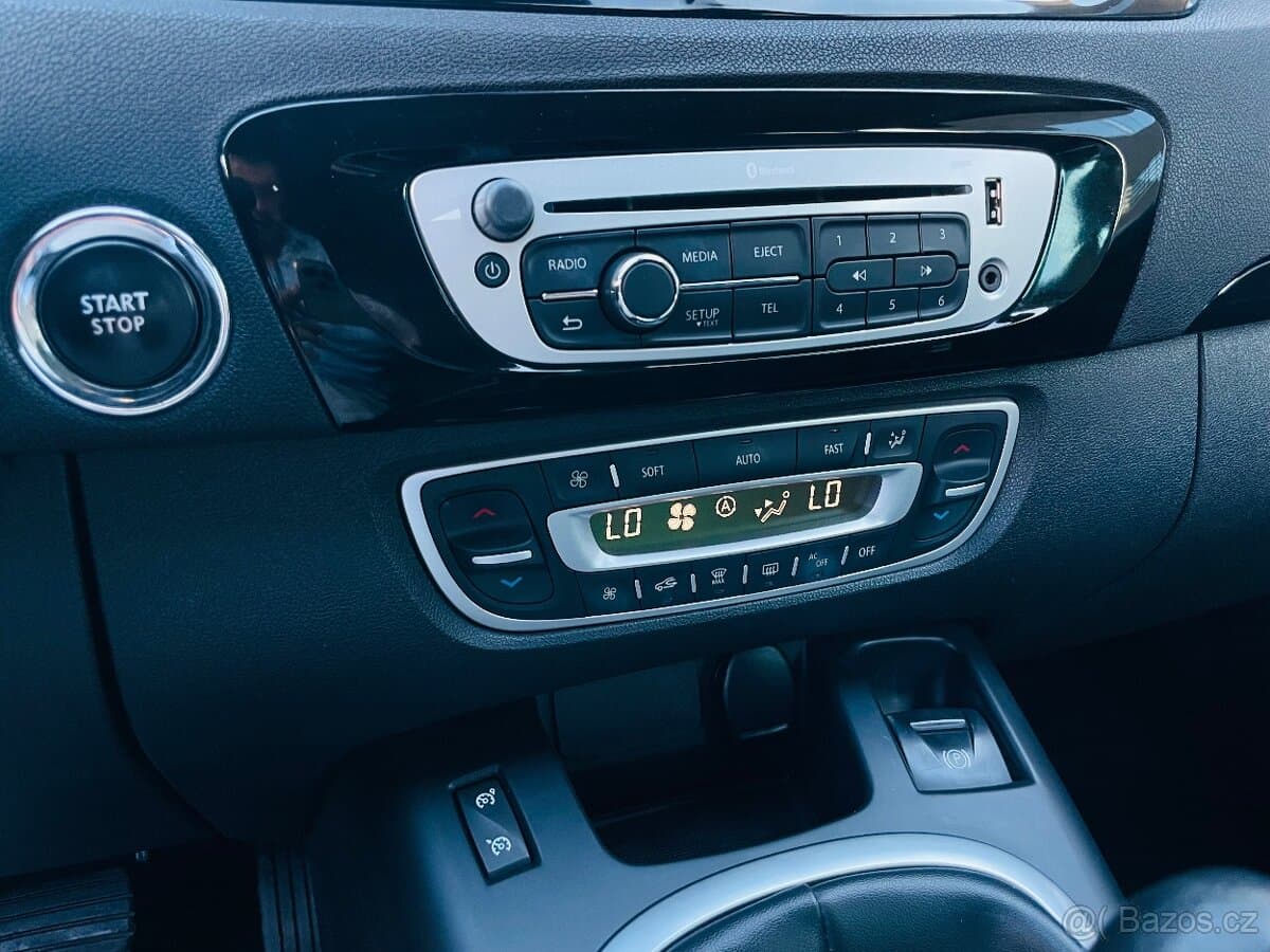 2013 Renault SCENIC - 17