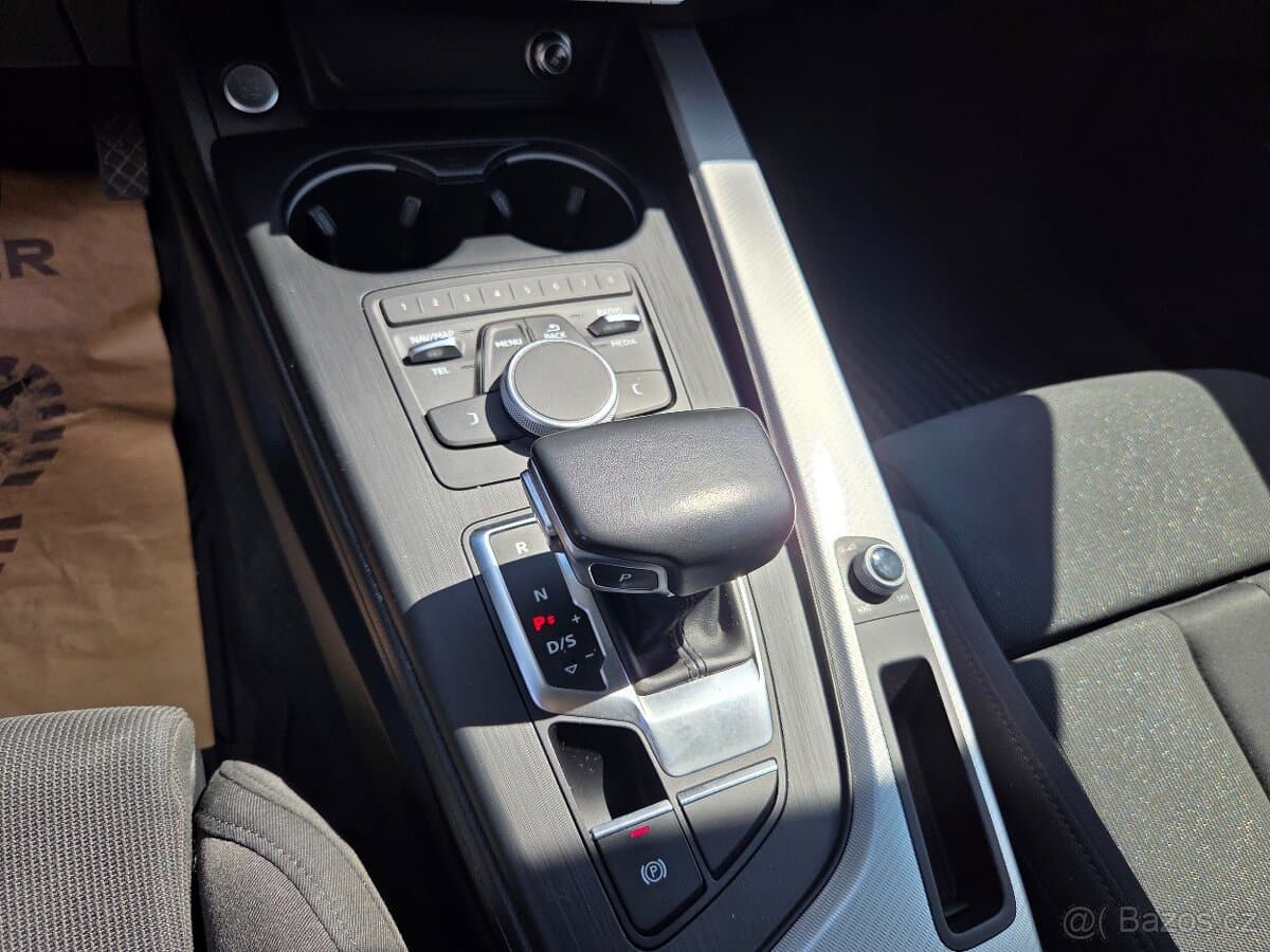 2019 Audi A4 - 17
