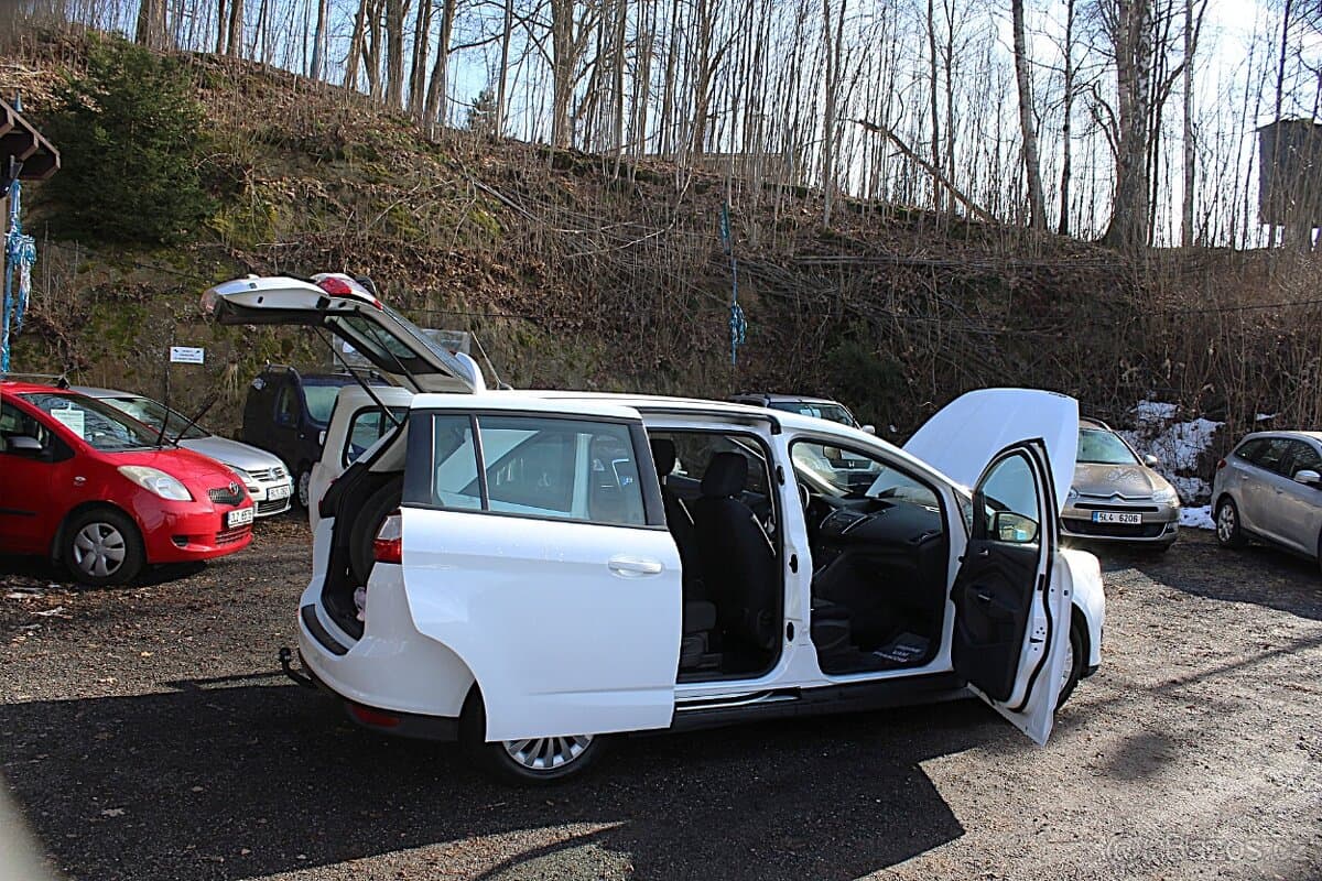 2015 Ford C-MAX - 17