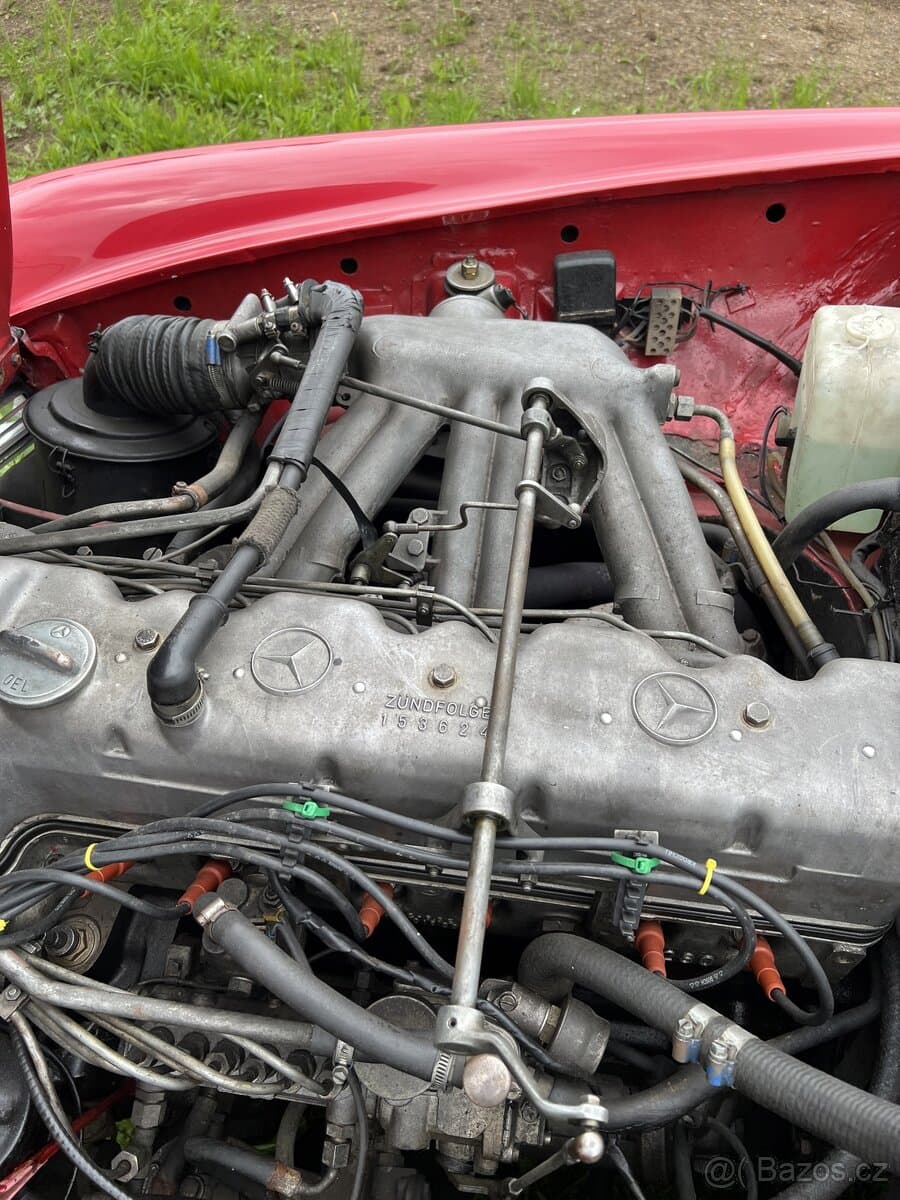 1966 Mercedes-Benz SL - 17