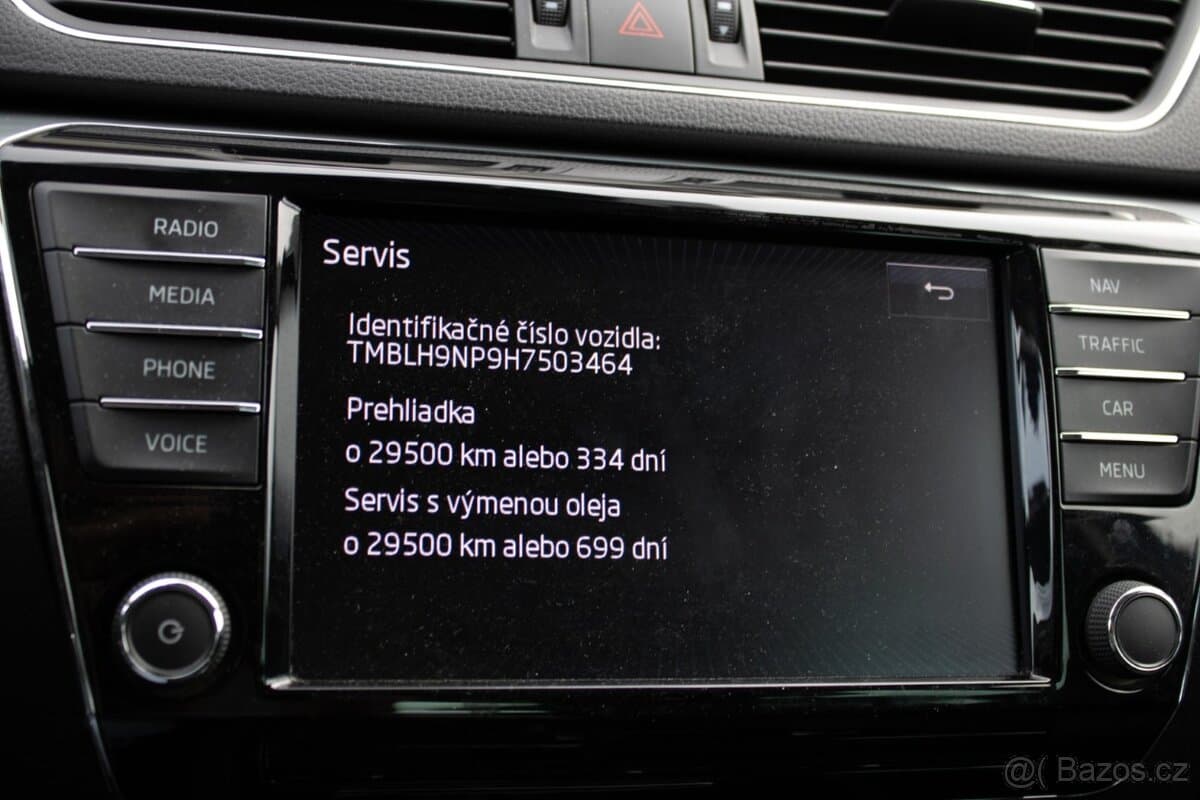 2016 Škoda SUPERB - 17