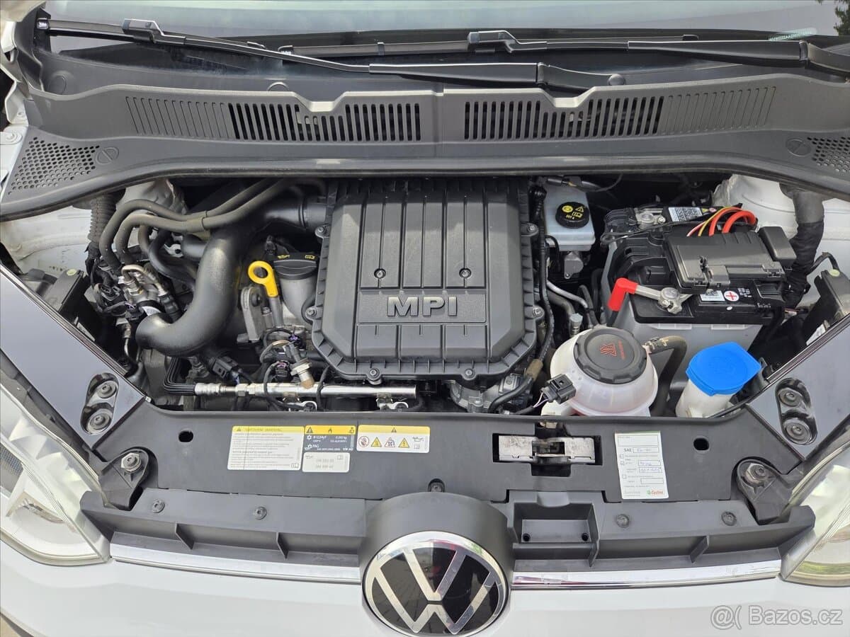 2022 Volkswagen UP! - 17