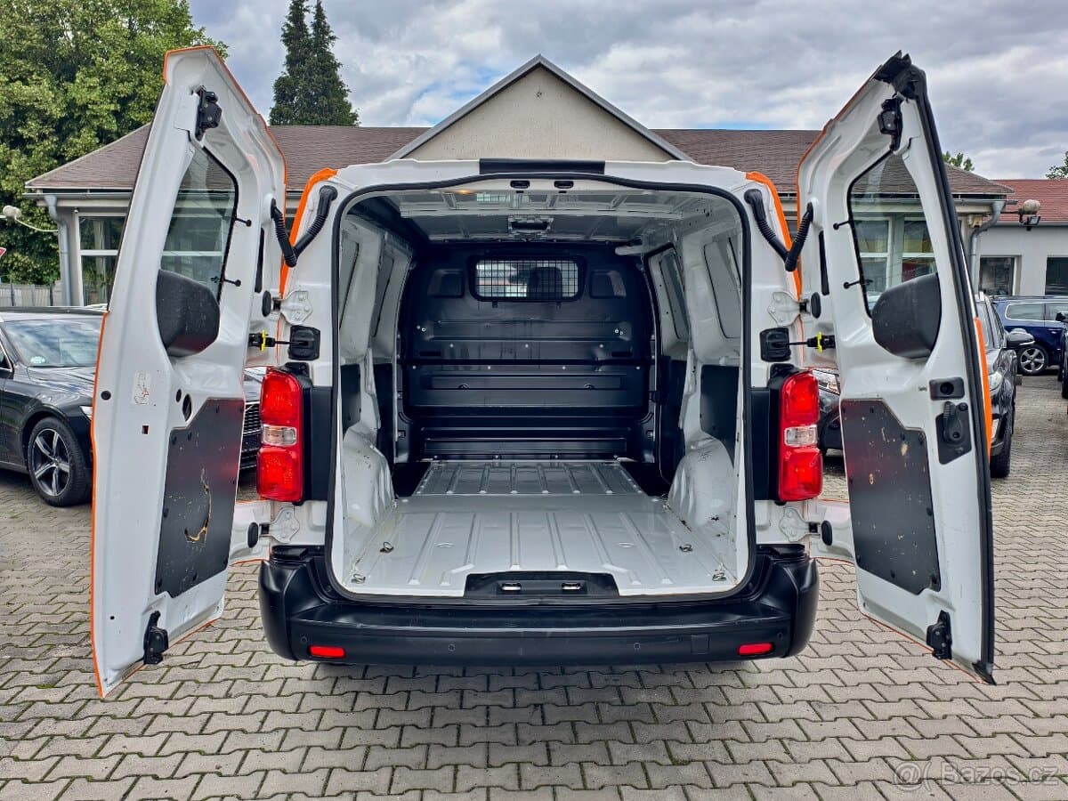 Opel VIVARO - 17