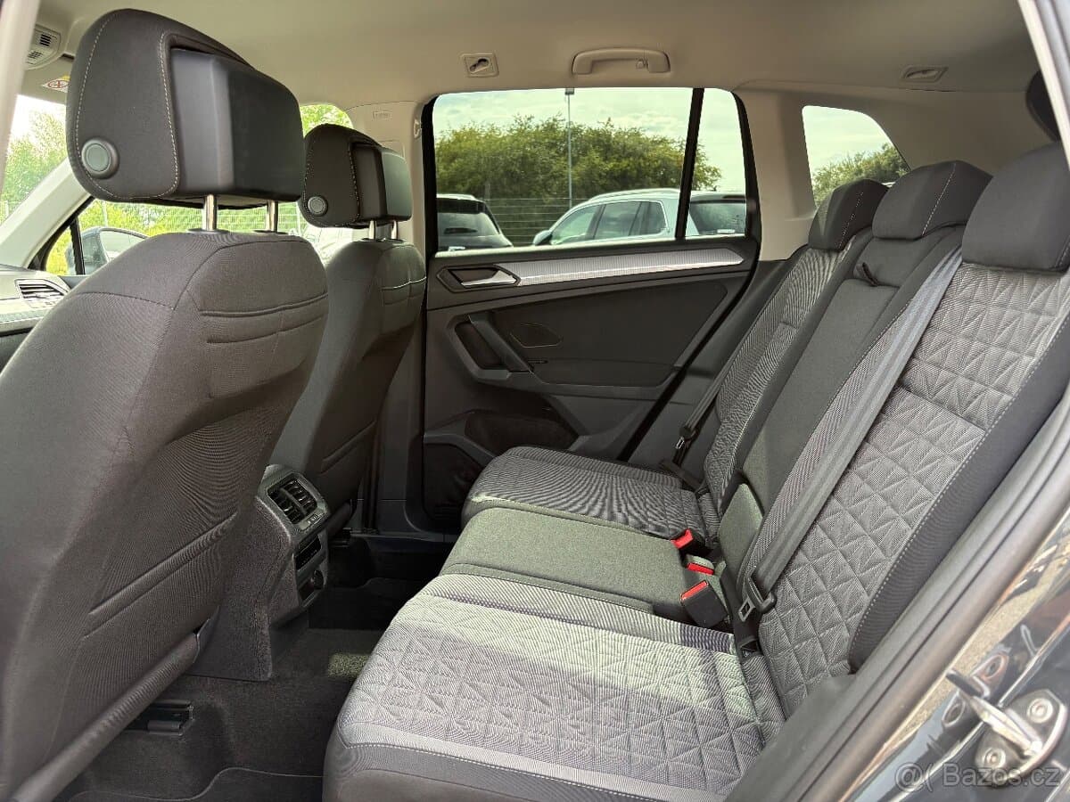 2022 Volkswagen TIGUAN - 17