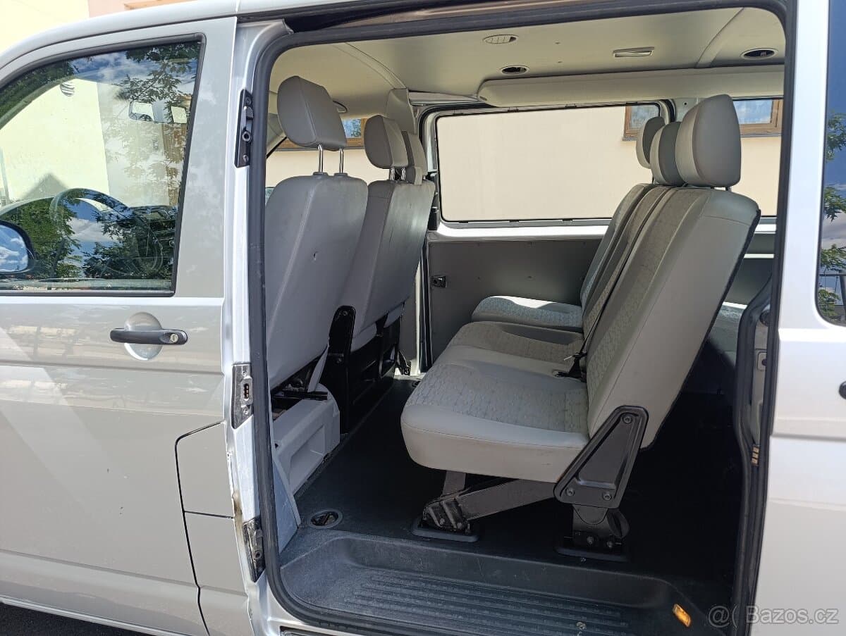 2010 Volkswagen TRANSPORTER - 17