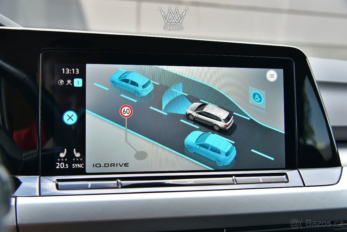 2021 Volkswagen GOLF - 17