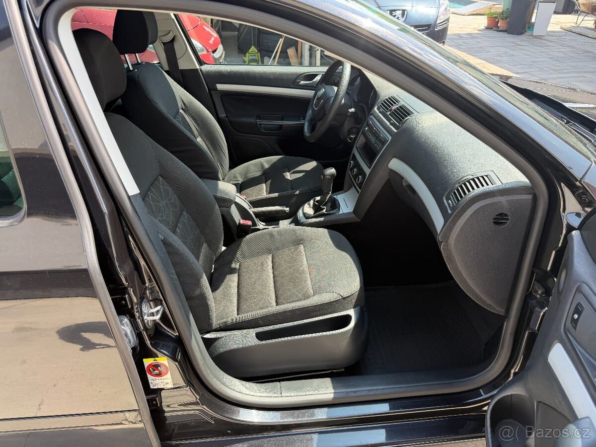 2012 Škoda OCTAVIA - 17