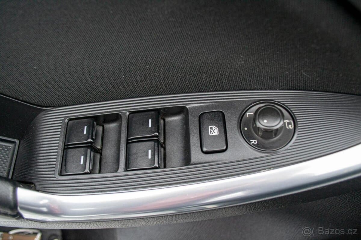 2014 Mazda CX-5 - 17