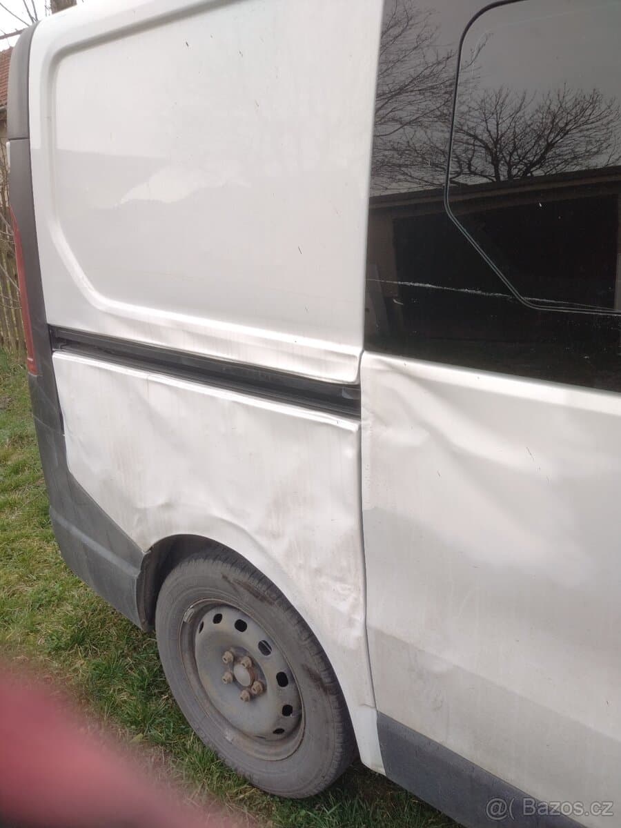 2015 Renault TRAFIC - 17