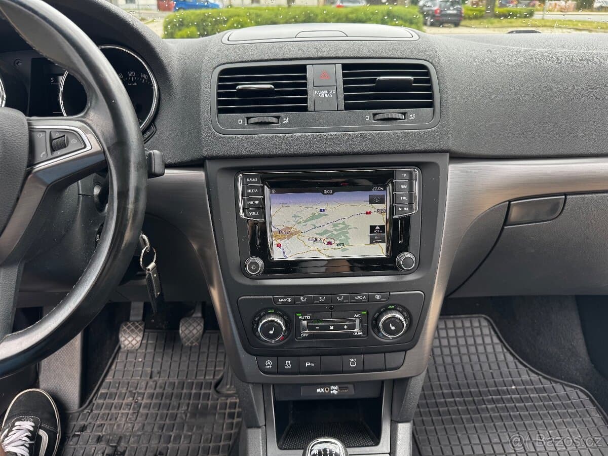 2016 Škoda YETI - 17