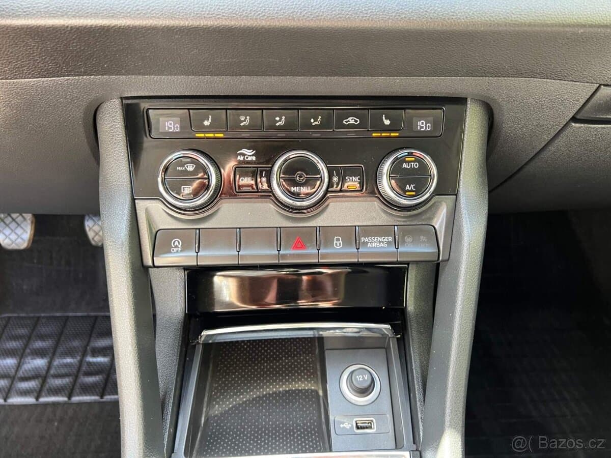 2018 Škoda KAROQ - 17