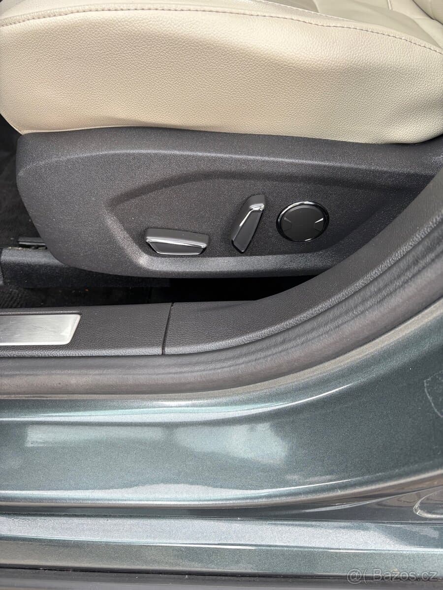 2016 Ford MONDEO - 17