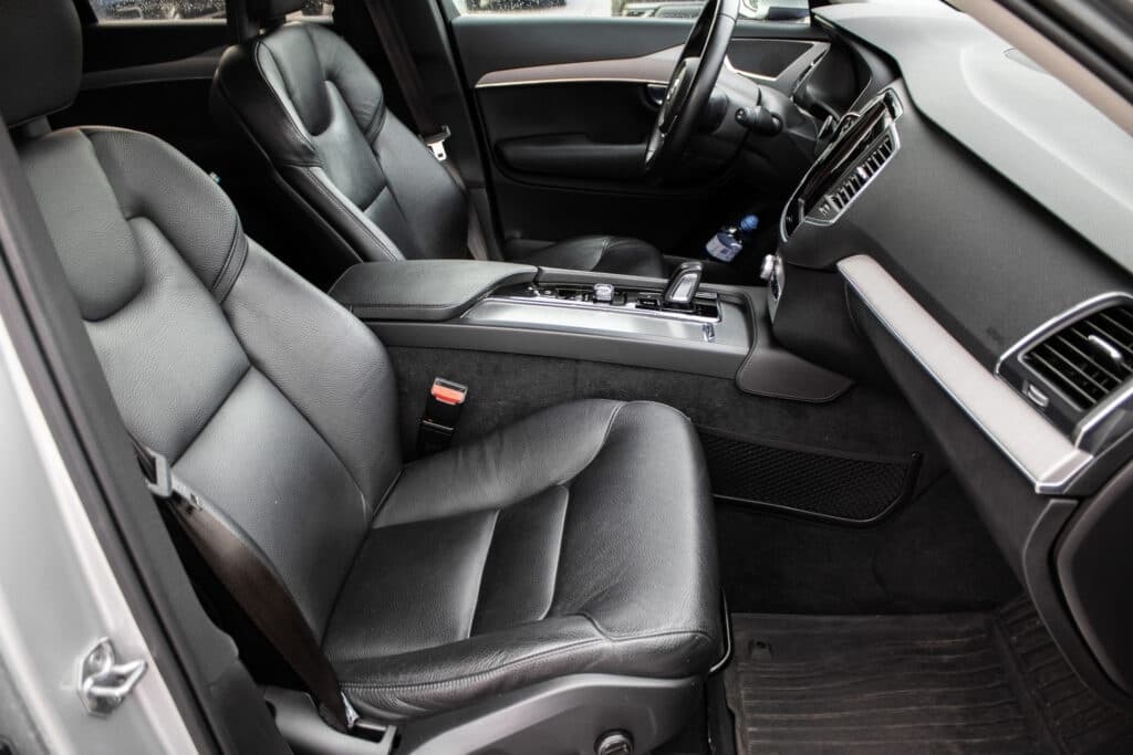 2019 Volvo XC90 - 17