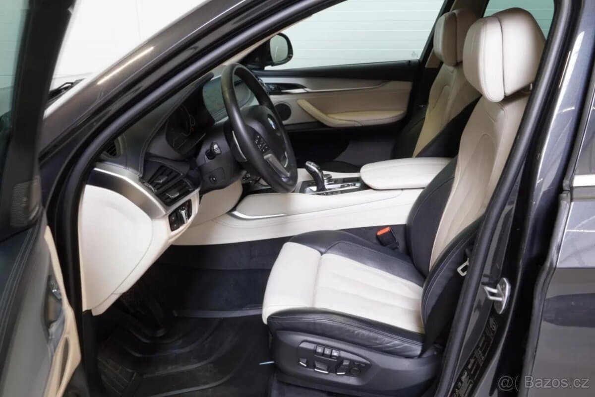 2015 BMW X6 - 17