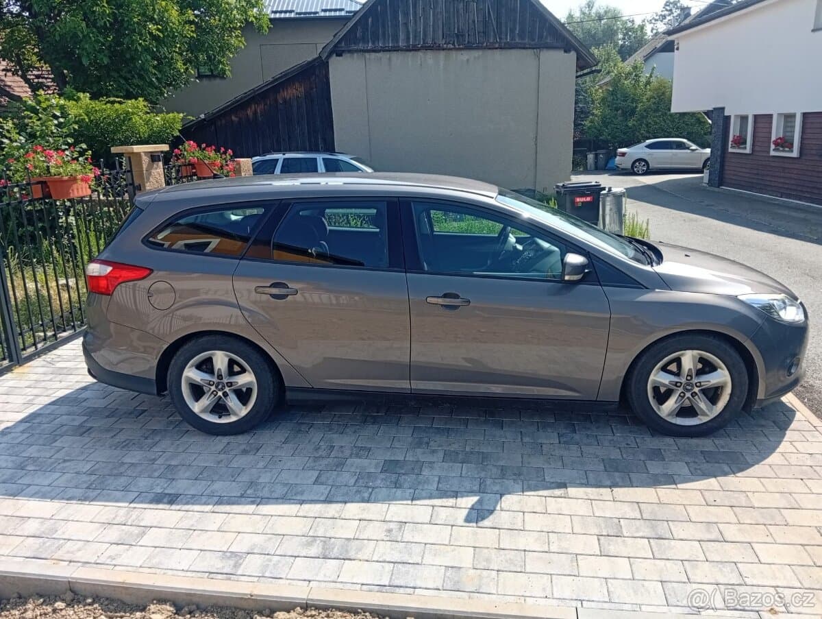 Ford FOCUS - 17