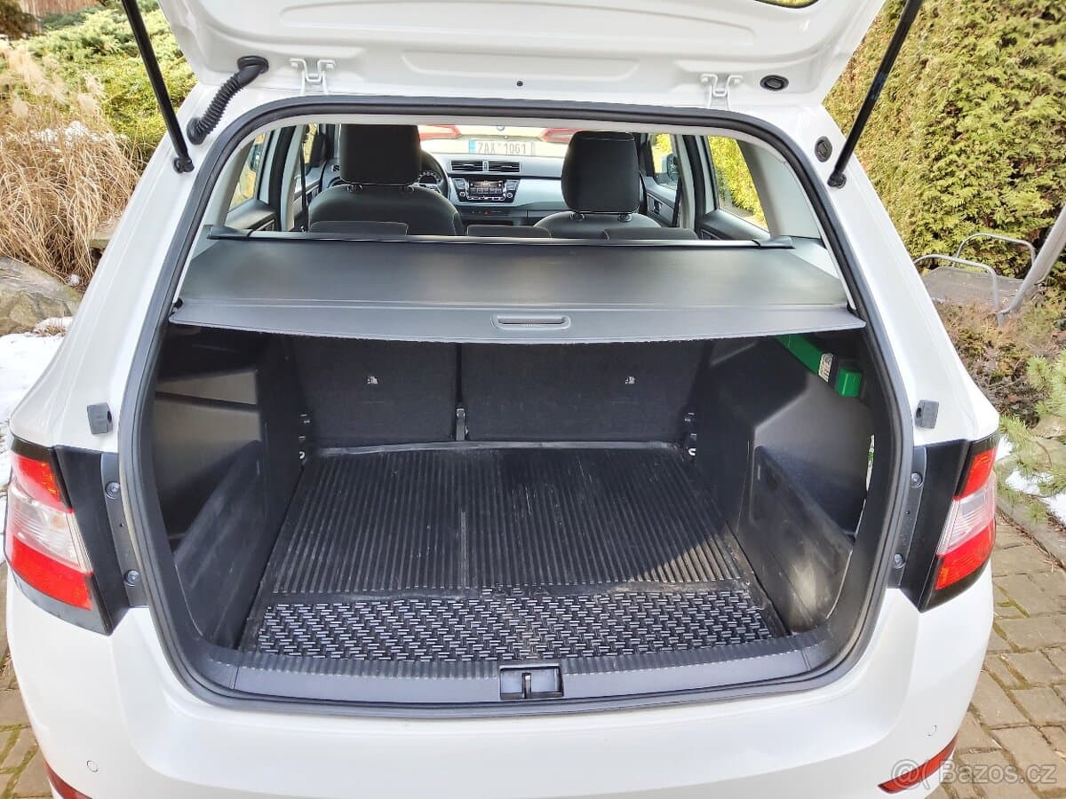 2022 Škoda FABIA - 17